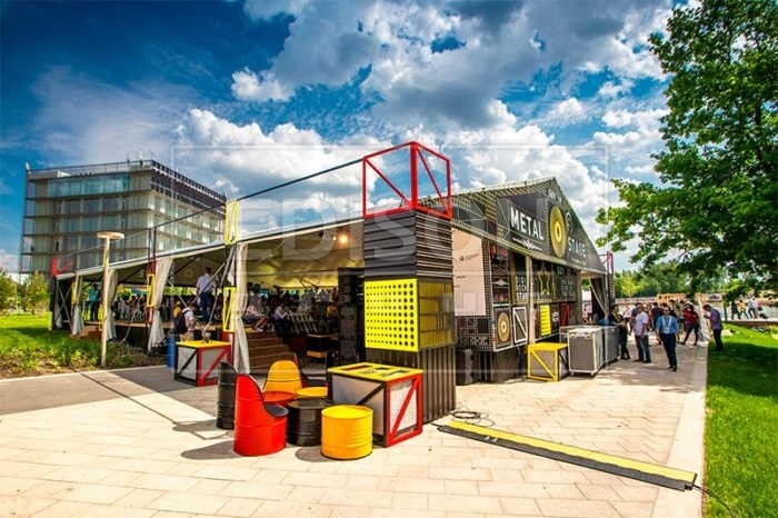 шатры на стартап-конференции Startup Village 2019 в Сколково