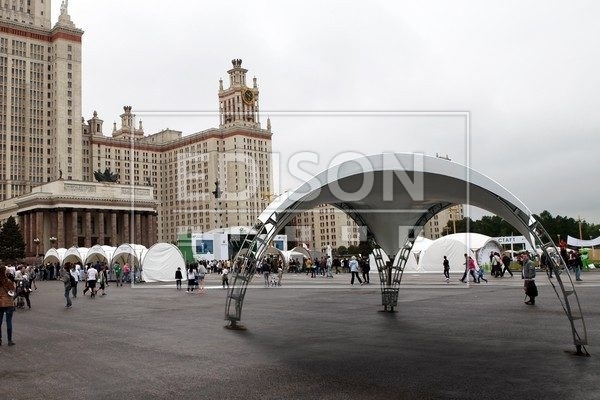 аренда арочного шатра 10 треугольного